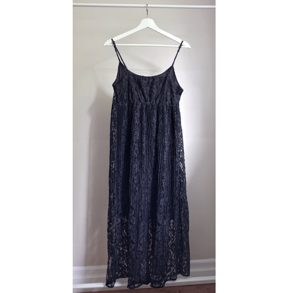 📌BOGO Black Pleated Lace Dress - Picture 2 of 3
